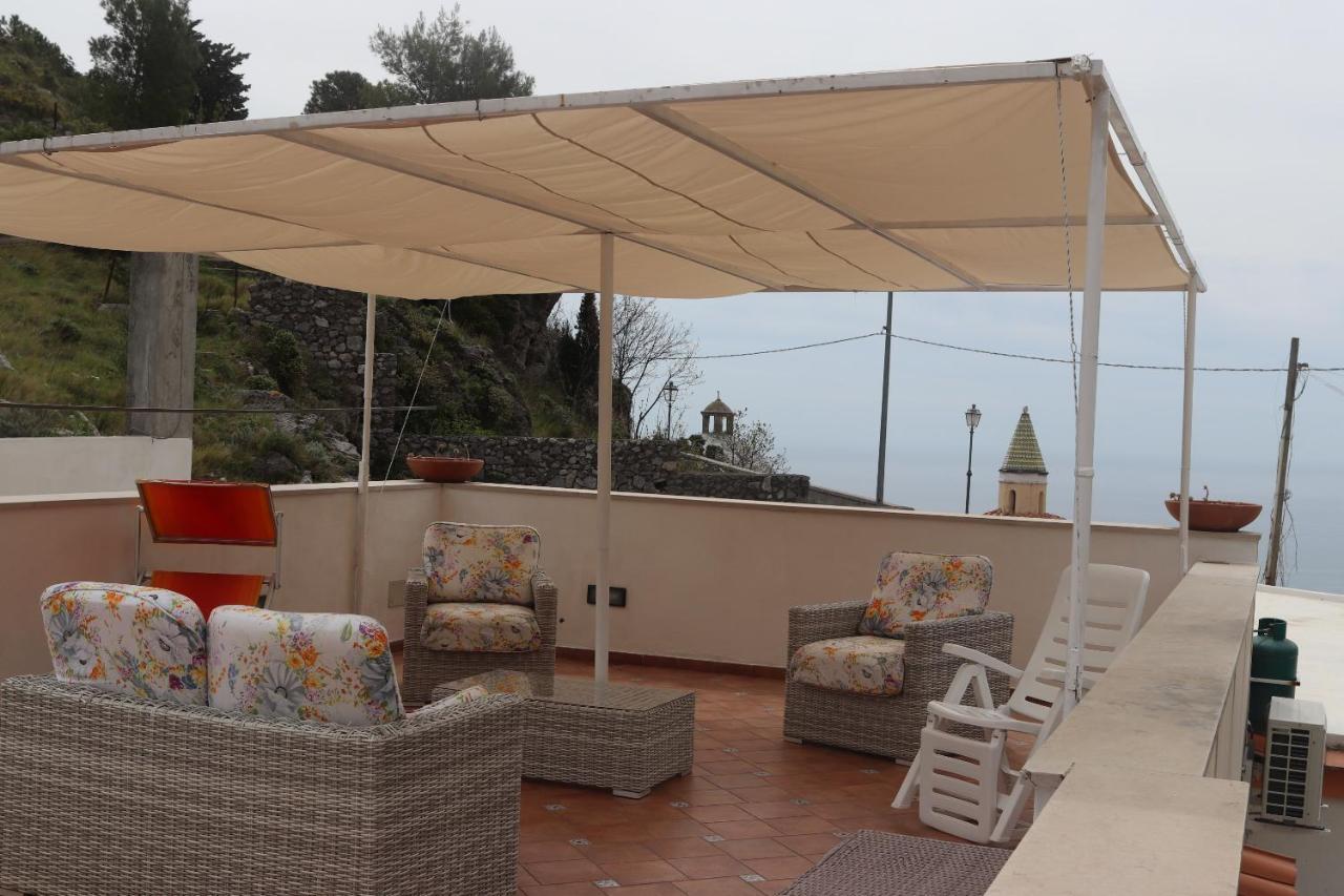 La Lucciola Apartment Amalfi Luaran gambar