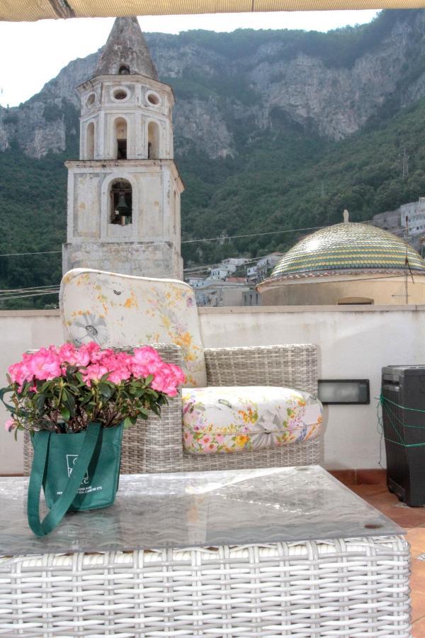 La Lucciola Apartment Amalfi Luaran gambar